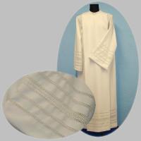 Aube broderie insérée