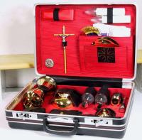 Valise chapelle 992 - 670€